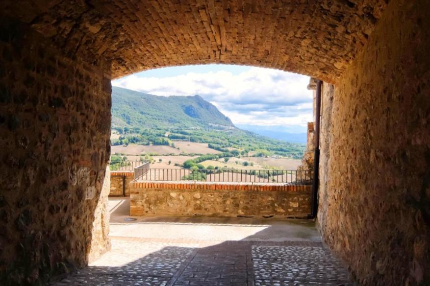 La Terrazza In Collina Apartment San Gemini Exterior photo